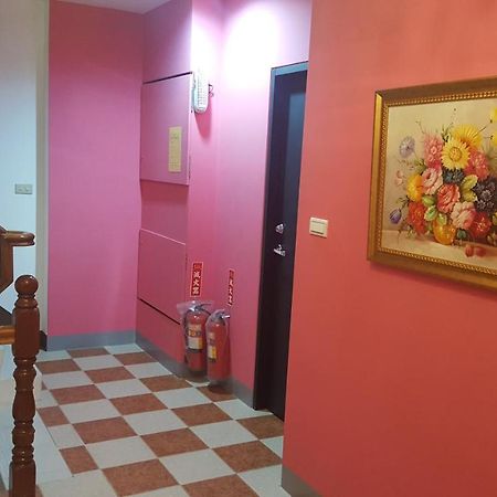 J. Home Каосюн Екстериор снимка