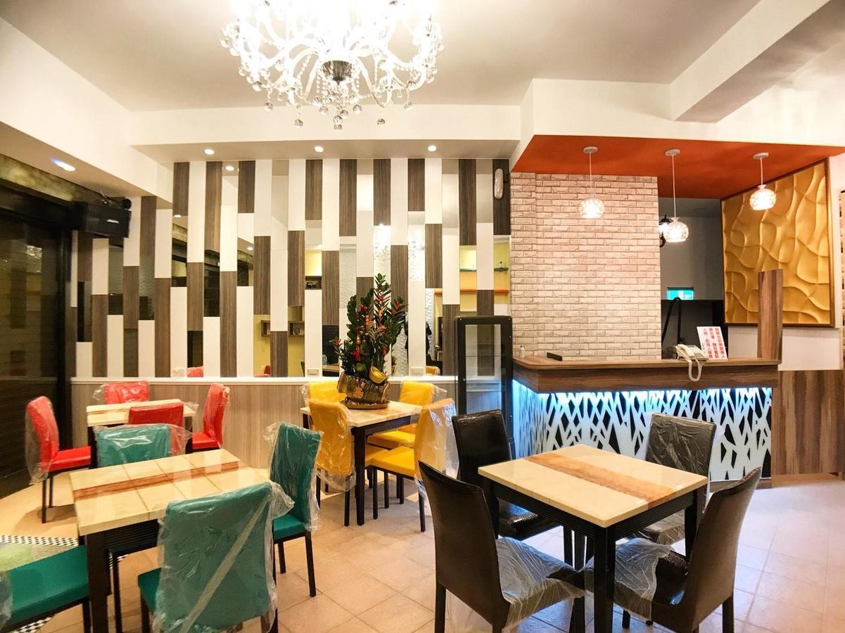 J. Home Каосюн Екстериор снимка